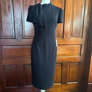 NWOT Maggy London Margo Midi Navy Flight Attendant Scuba Dress Size 6